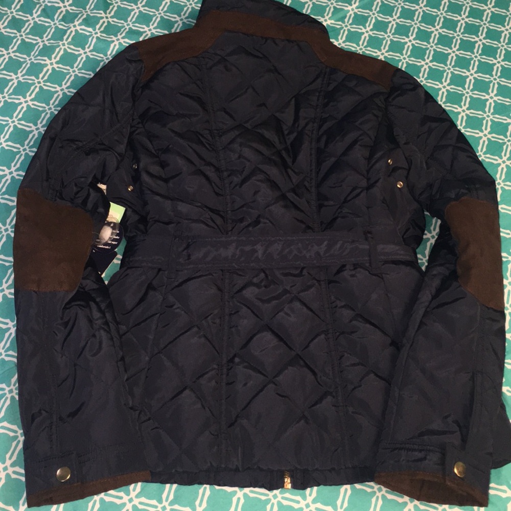 Coat🧥 - Picture 3 of 3